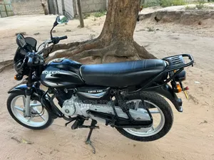 Bajaj Boxer 125 2026 Black