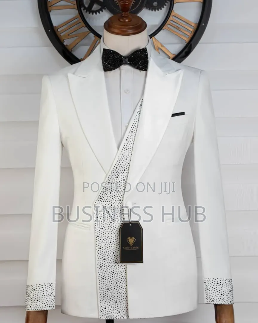 Brand Quality Nyeupe Suits