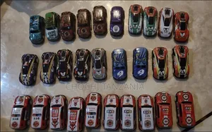 Set of 30 Mini Alloy Pull Back Metal Cars