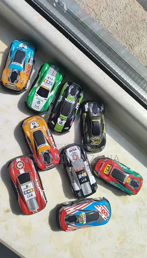 Set of 30 Mini Alloy Pull Back Metal Cars