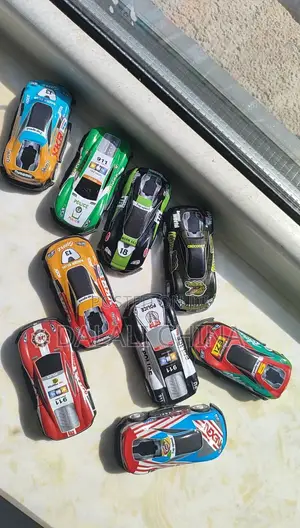 Set of 30 Mini Alloy Pull Back Metal Cars