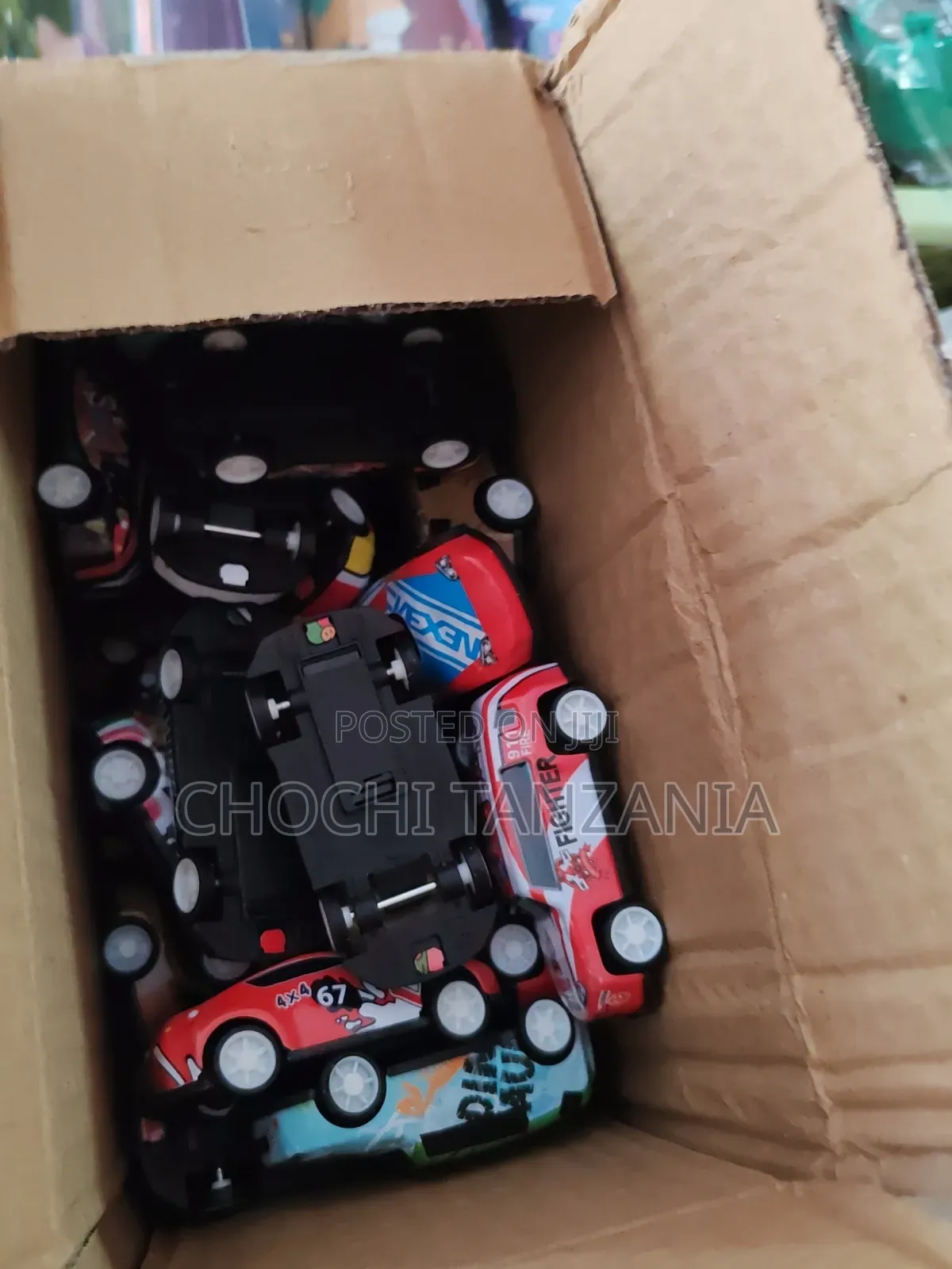 Set of 30 Mini Alloy Pull Back Metal Cars