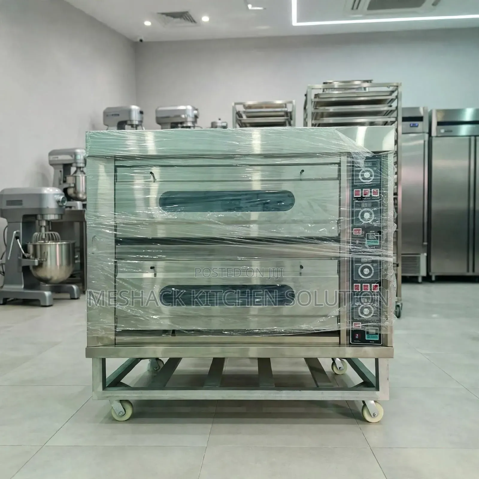 Commercial Electric Oven. 2 Deck With 4 Trays