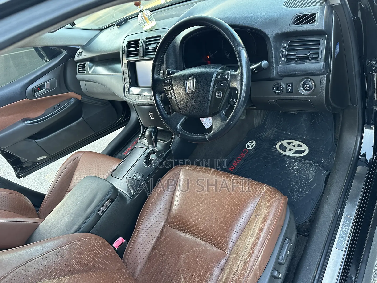 Toyota Crown 2008 Black