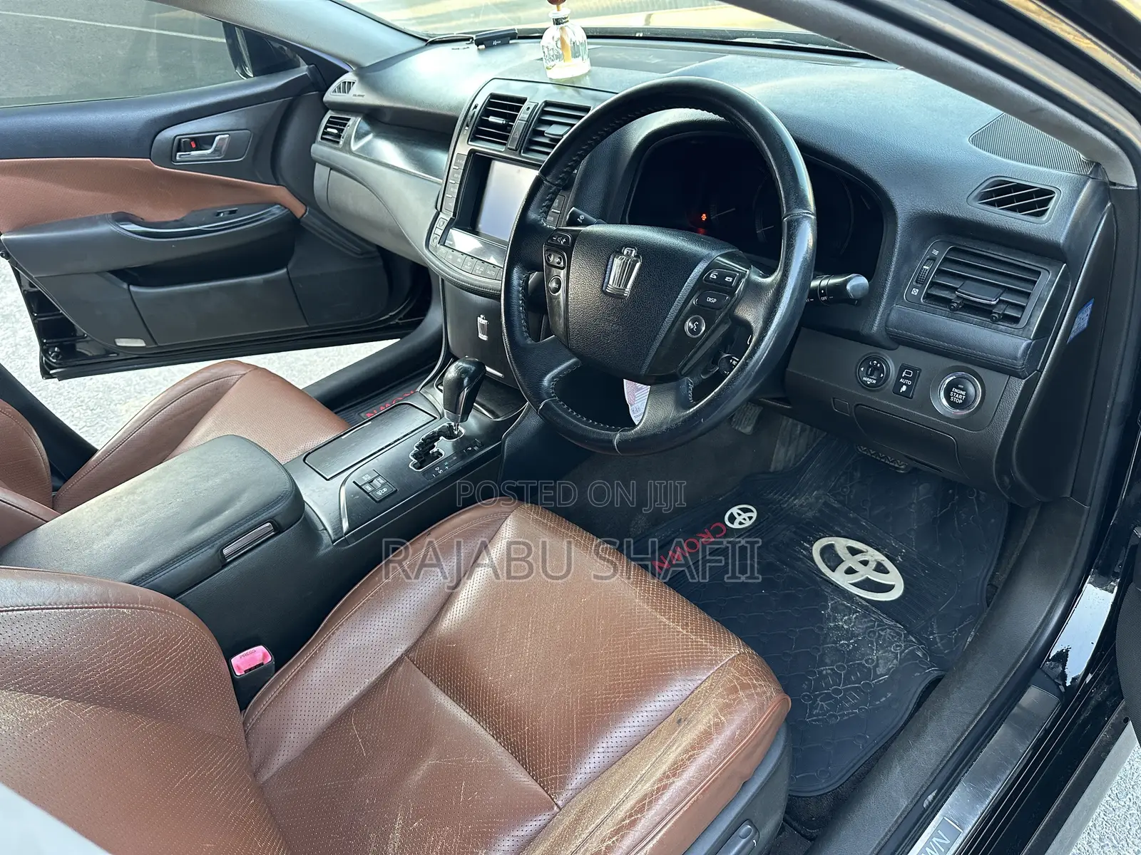 Toyota Crown 2008 Black