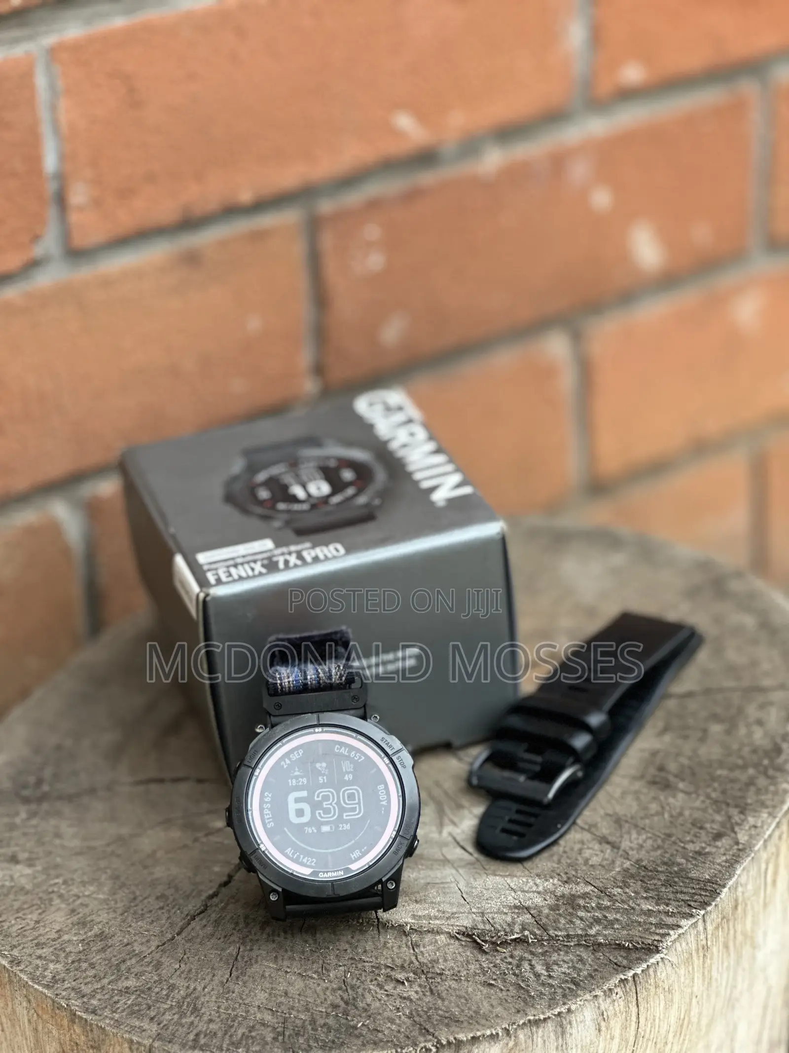 Garmin Fenix 7X Pro Sapphire Solar – Excellent Condition