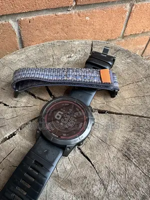 Garmin Fenix 7X Pro Sapphire Solar – Excellent Condition