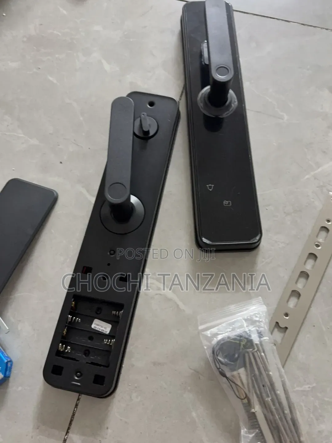 Smart Fingerprint Lock for Home Security Door( 4 Types of Unlock)