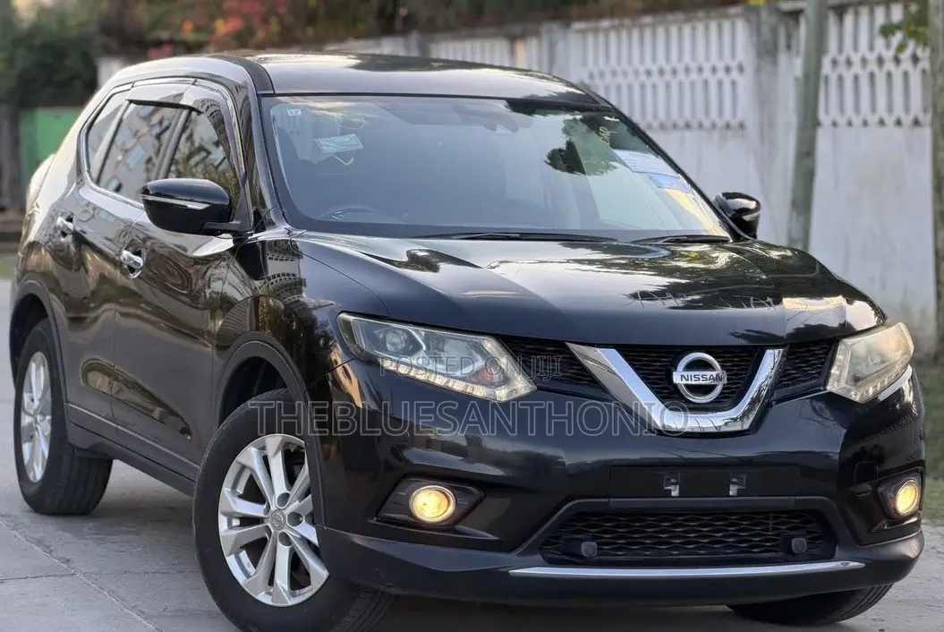 Nissan X-Trail 2013 Black