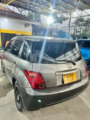 Toyota IST 2008 Gray