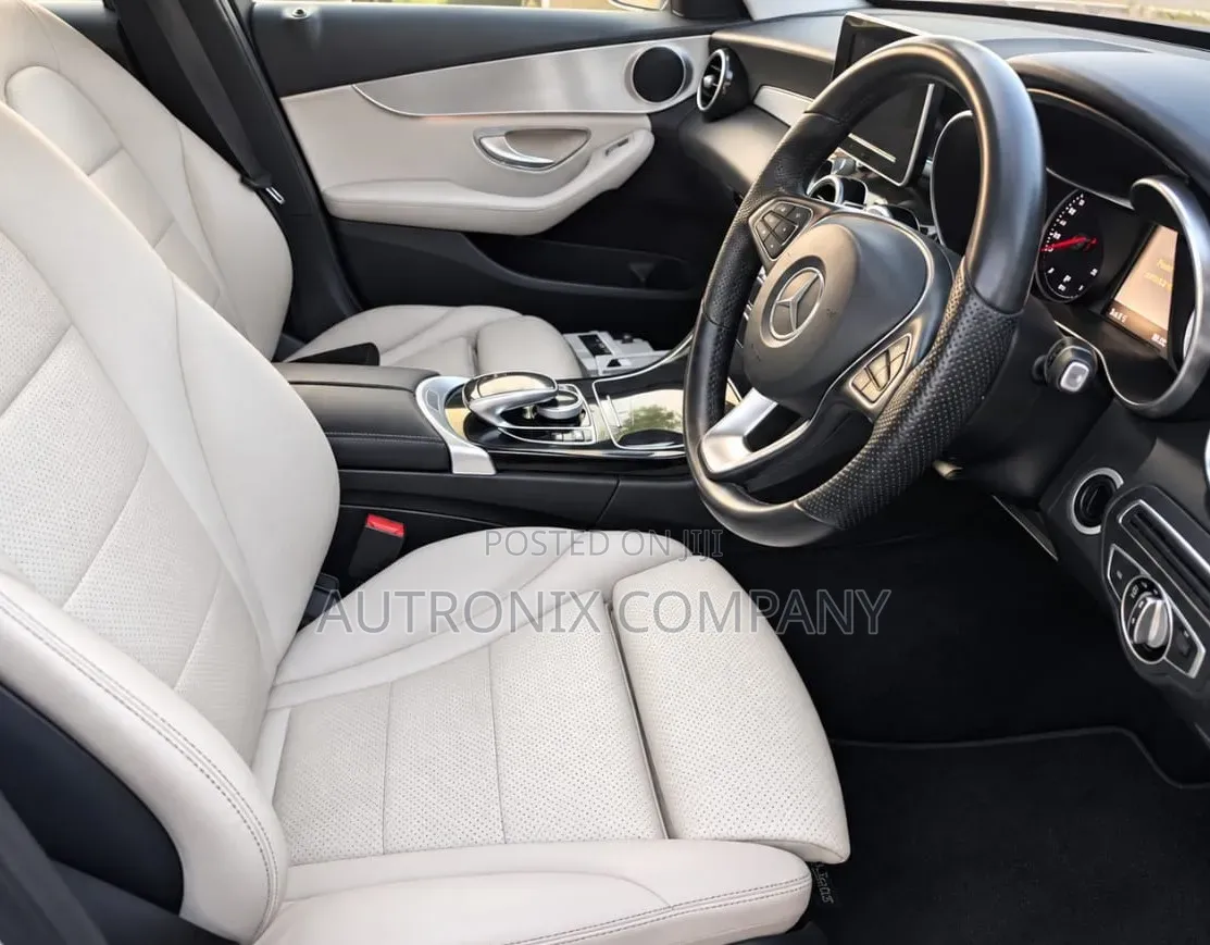 Mercedes-Benz C-Class 2016 White