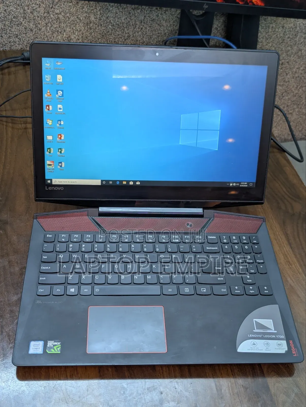 Laptop Lenovo Legion Y720 16GB Intel Core i7 SSHD+SSD 256GB