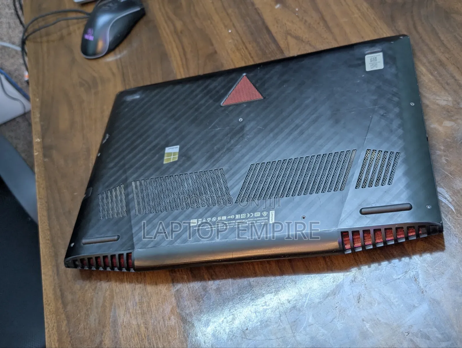 Laptop Lenovo Legion Y720 16GB Intel Core i7 SSHD+SSD 256GB