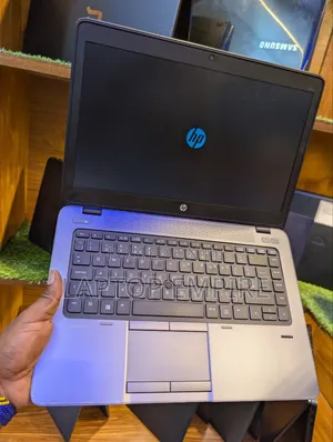 Laptop HP EliteBook 840 G2 8GB Intel Core i5 HDD 500GB