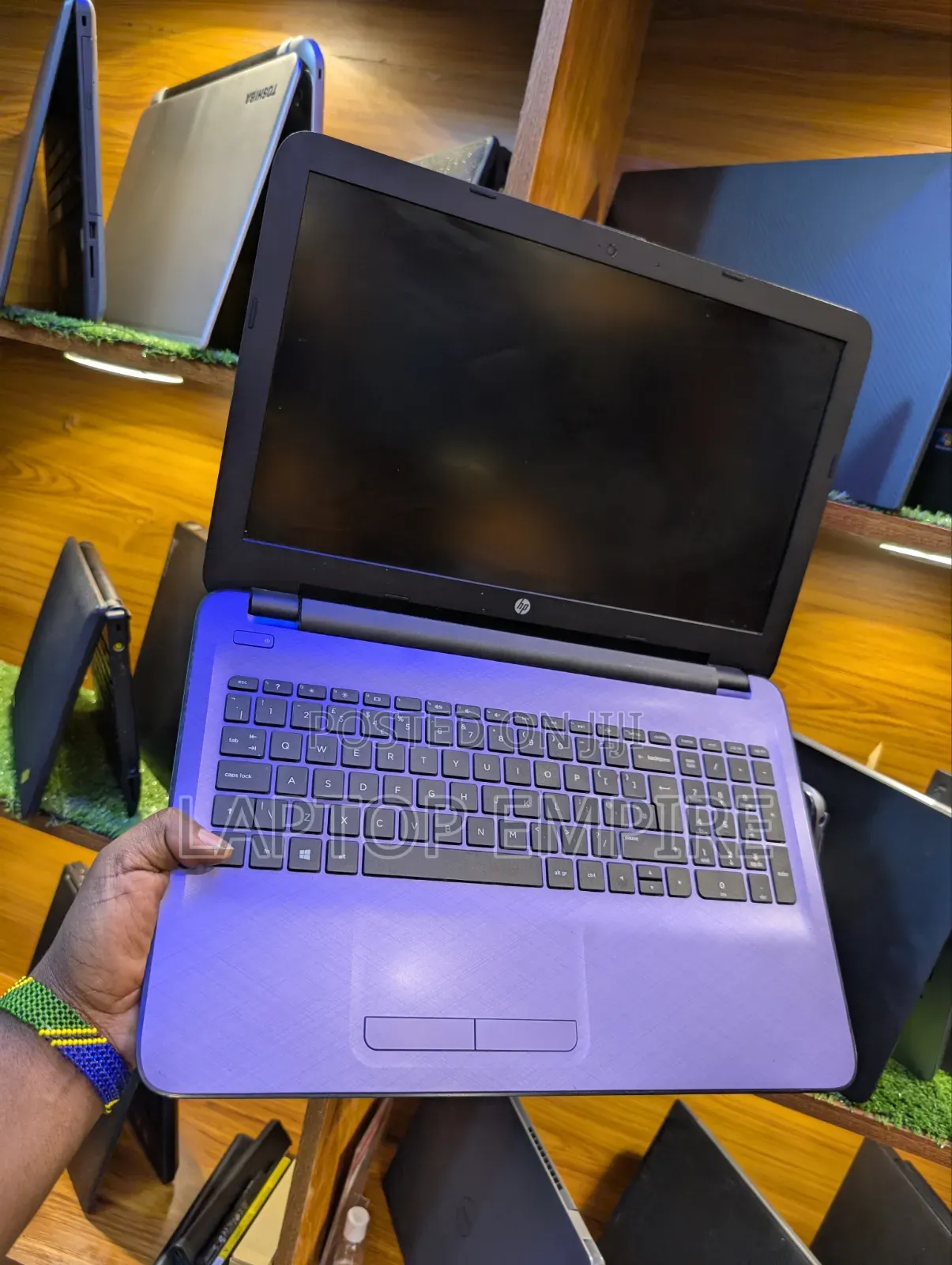 Laptop HP 255 G4 8GB AMD A6 HDD 500GB