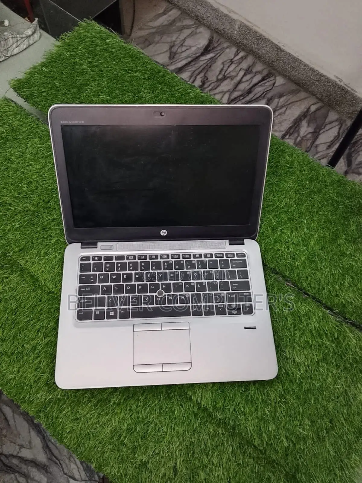 Laptop HP EliteBook 820 G3 4GB Intel Core i5 HDD 500GB