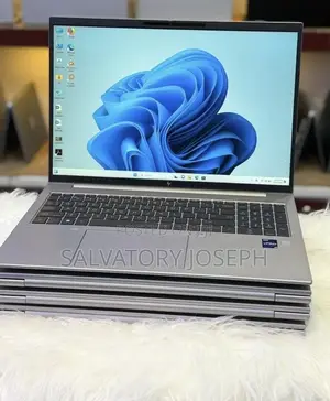 Laptop HP ZBook Firefly 16inch G9 16GB Intel Core i7 SSD 512GB