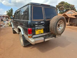 Toyota Land Cruiser Prado 1995