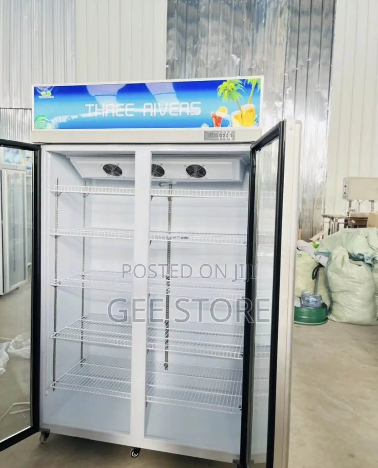 Three Rivers Double Door Showcase Fridge (680L)
