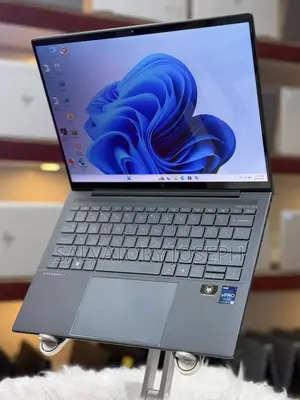 Laptop HP Dragonfly G3 32GB Intel Core i7 SSD 512GB