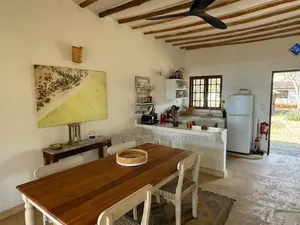 6bdrm House in Ras Kilomoni, Kunduchi for sale
