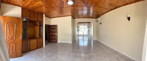 5bdrm Bungalow in Sanpak Area, Njiro for rent