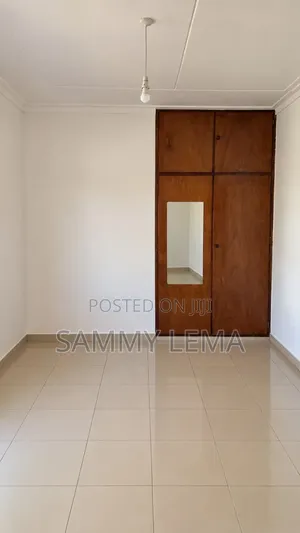 5bdrm Bungalow in Sanpak Area, Njiro for rent