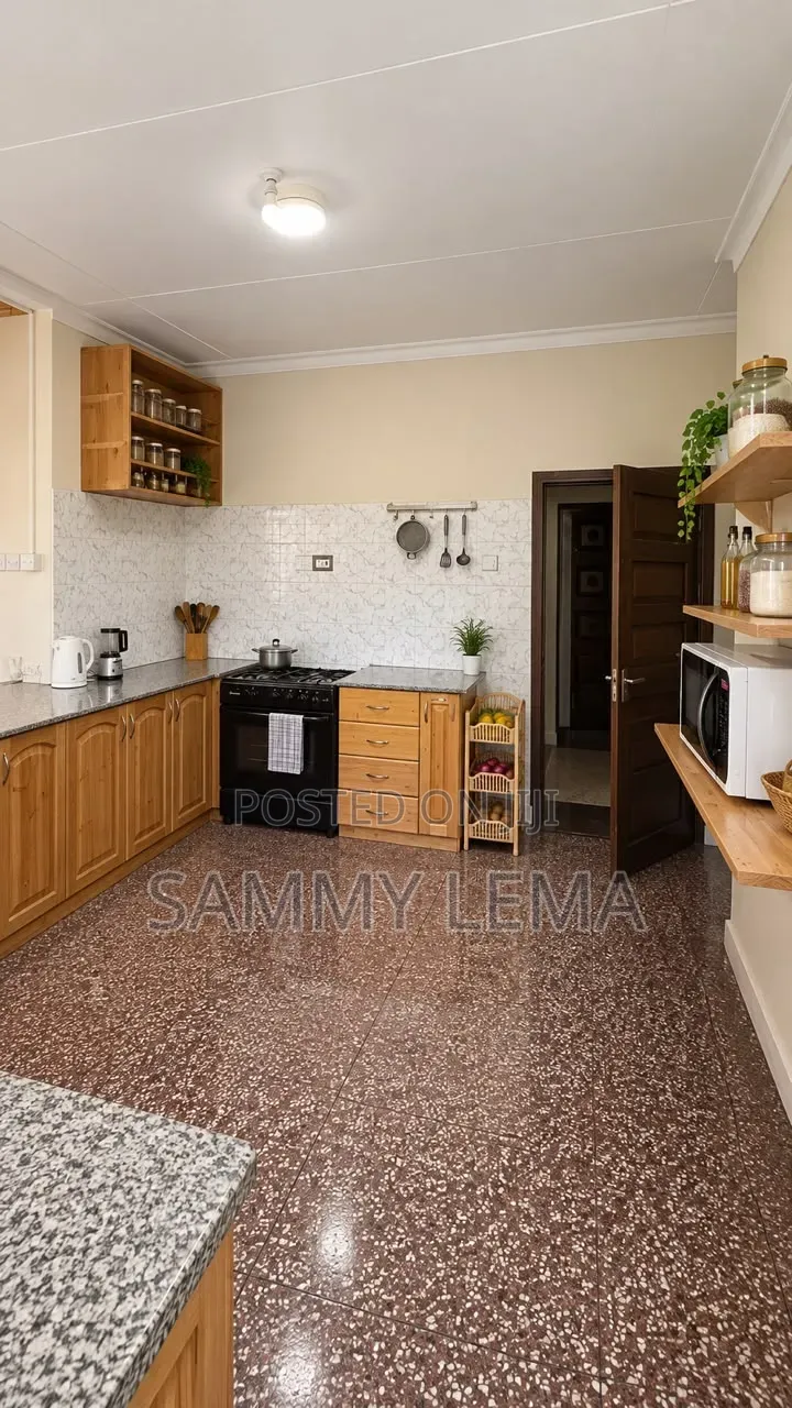 5bdrm Bungalow in Sanpak Area, Njiro for rent