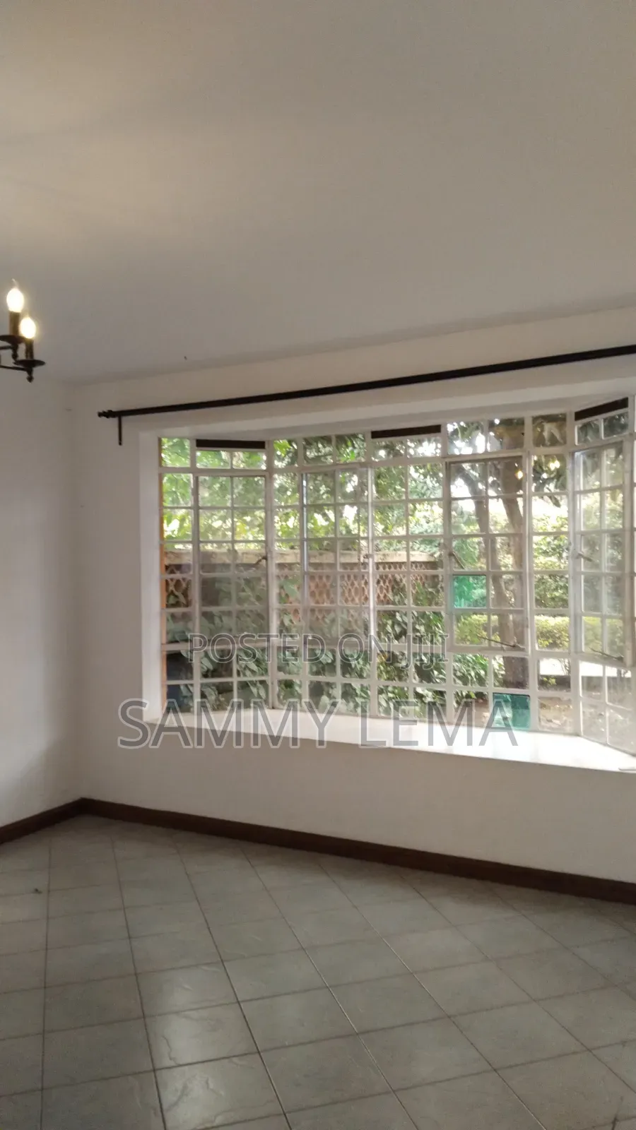 4bdrm Apartment in Sanpark Road, Njiro for rent