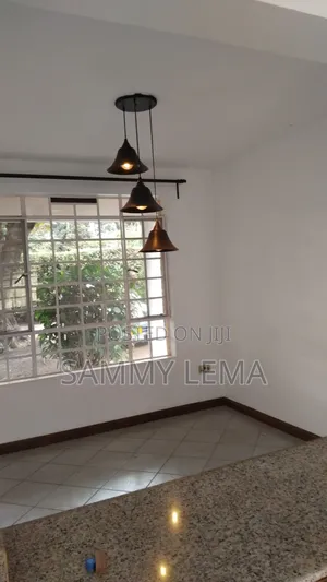 4bdrm Apartment in Sanpark Road, Njiro for rent