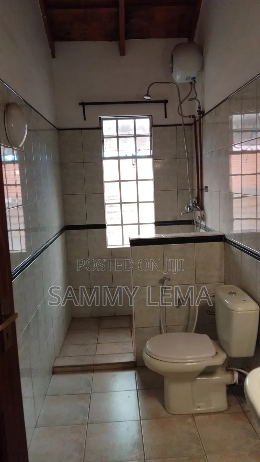 4bdrm Apartment in Sanpark Road, Njiro for rent