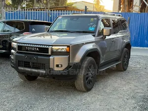 Toyota Land Cruiser Prado 2025 Beige