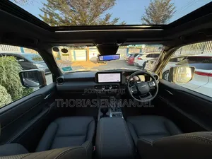 Toyota Land Cruiser Prado 2025 Beige