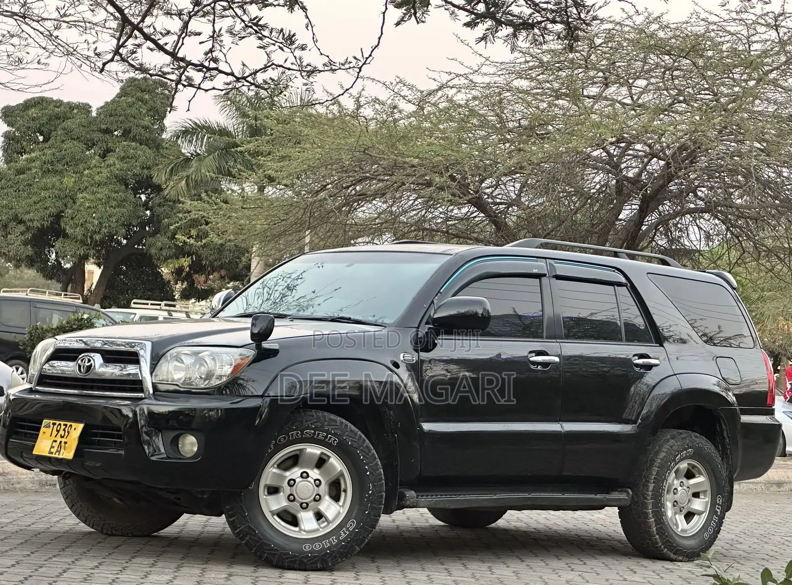 Toyota Hilux Surf 2005 Black