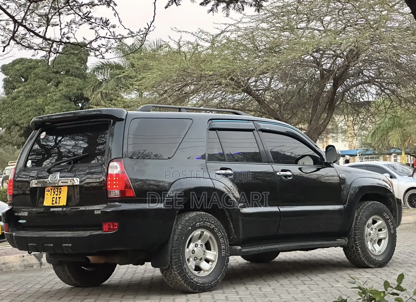 Toyota Hilux Surf 2005 Black