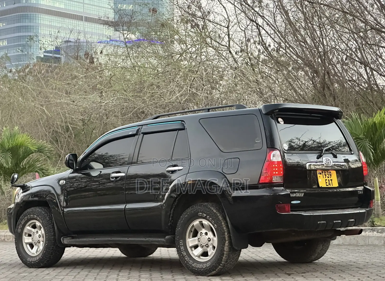 Toyota Hilux Surf 2005 Black