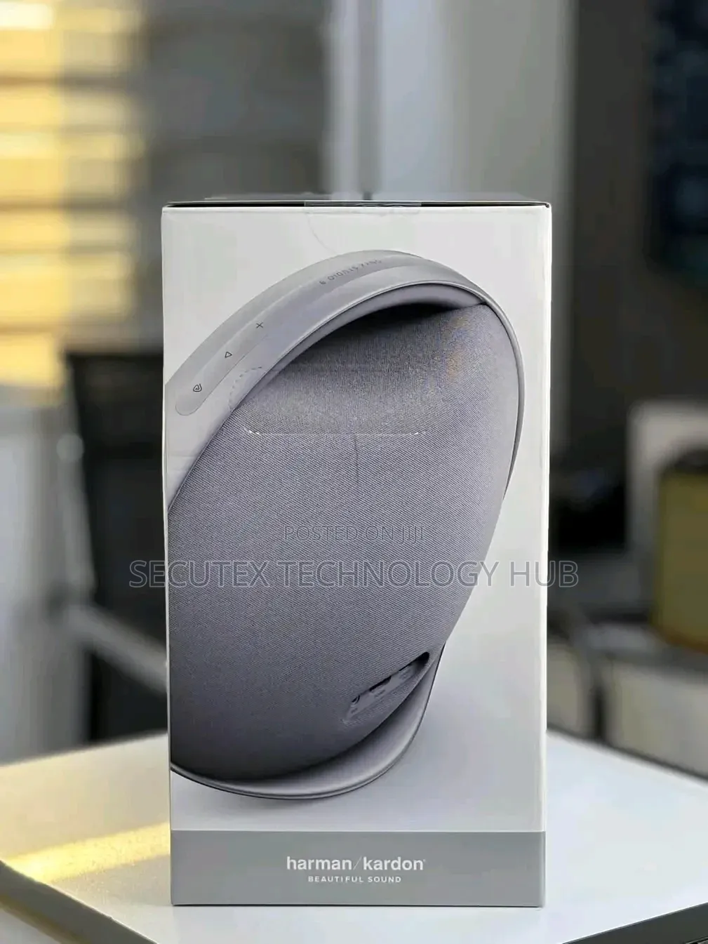 Harman Kardon Onyx Studio 9 Portable Bluetooth Speaker