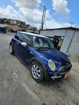 Mini Cooper 2005 Blue