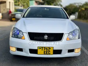 Toyota Crown 2006 Pearl