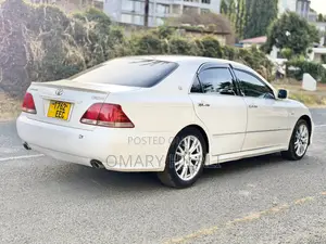 Toyota Crown 2006 Pearl