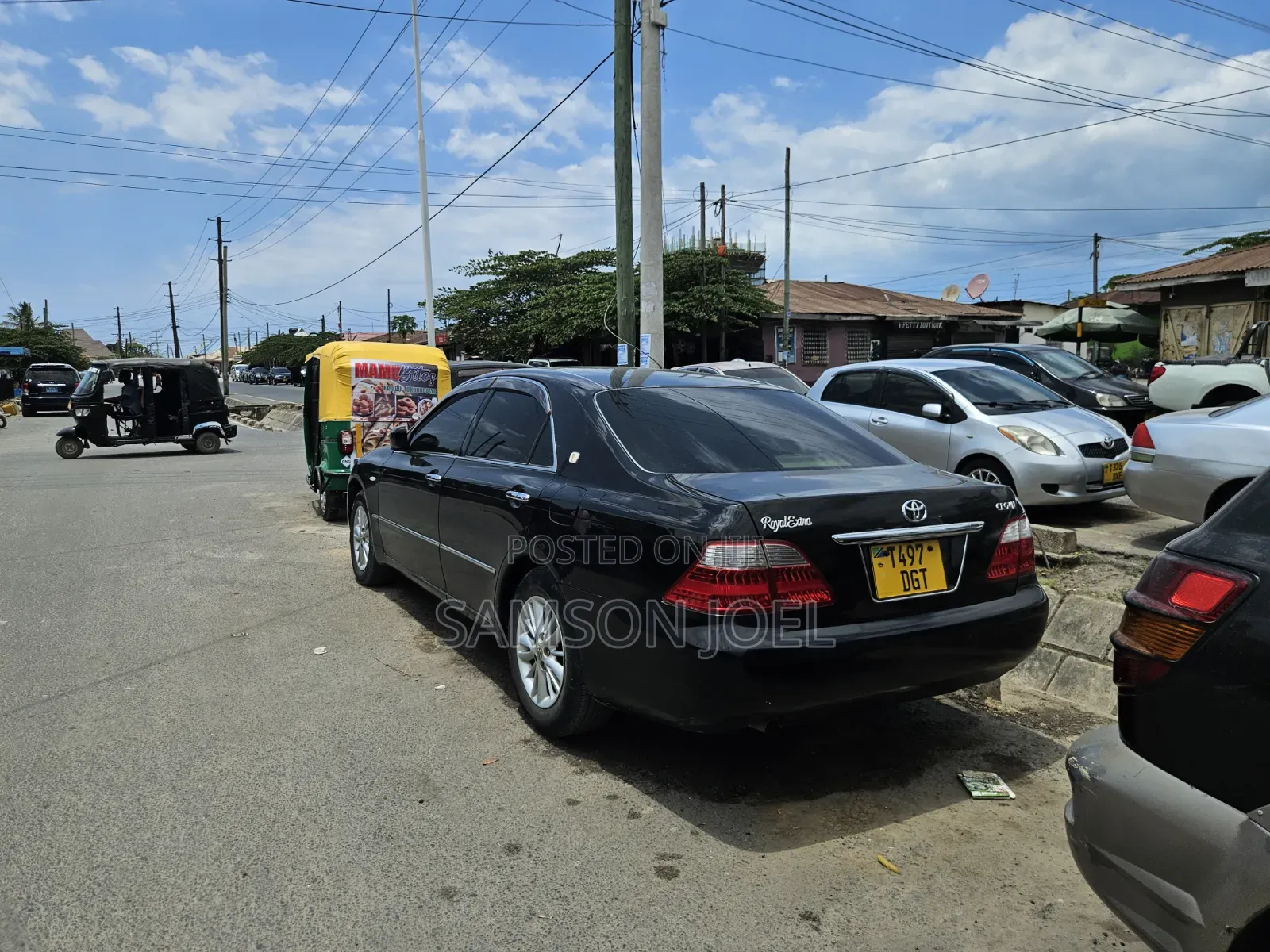 Toyota Crown Royale 2005 Black