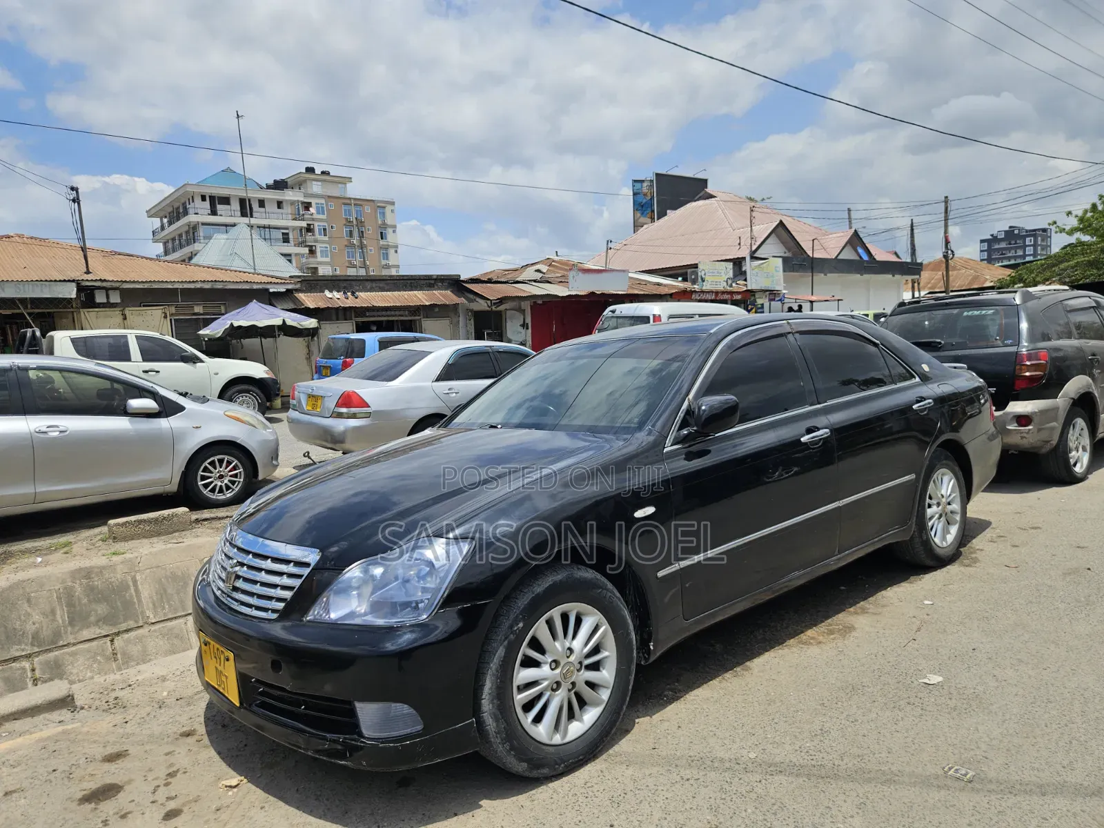 Toyota Crown Royale 2005 Black