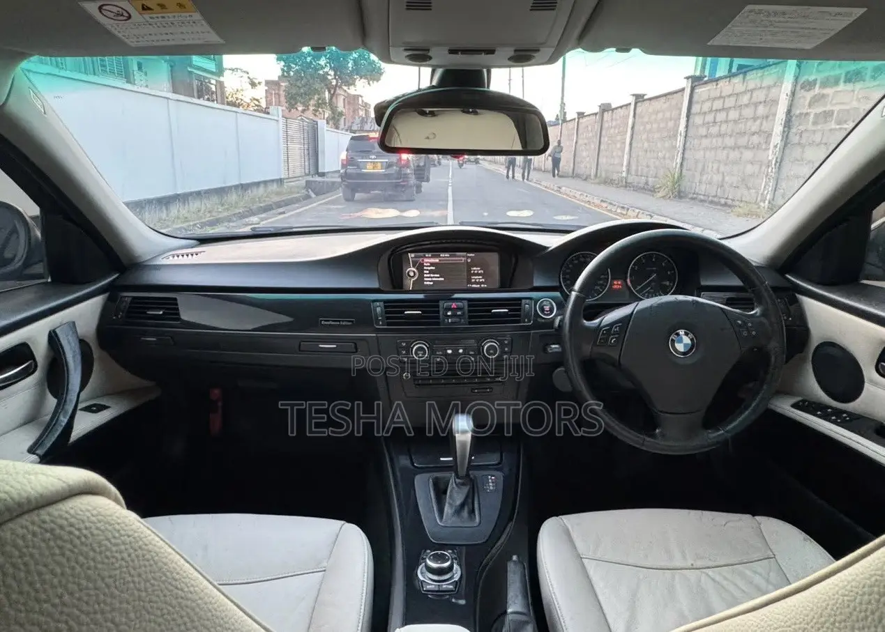BMW 3 Series 2010 Black