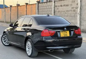 BMW 3 Series 2010 Black