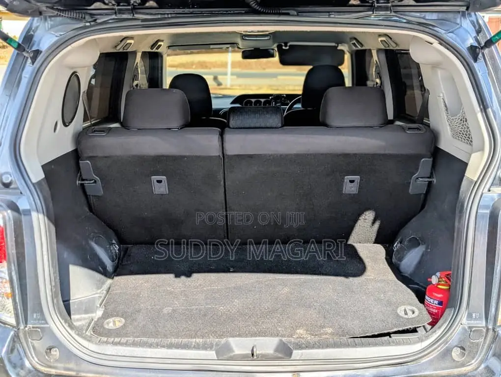 Toyota Corolla Rumion 2008 Black