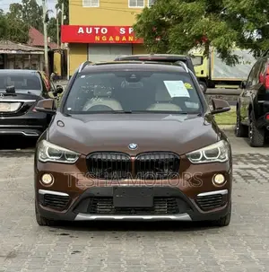 BMW 120i 2016 Brown