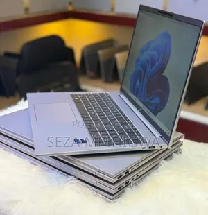 Laptop HP ZBook Firefly 16inch G9 16GB Intel Core i7 SSD 512GB