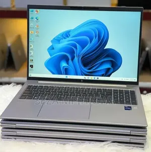 Laptop HP ZBook Firefly 16inch G9 16GB Intel Core i7 SSD 512GB
