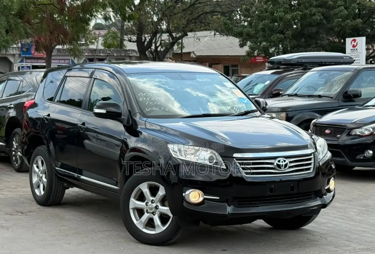 Toyota Vanguard 2010 Black