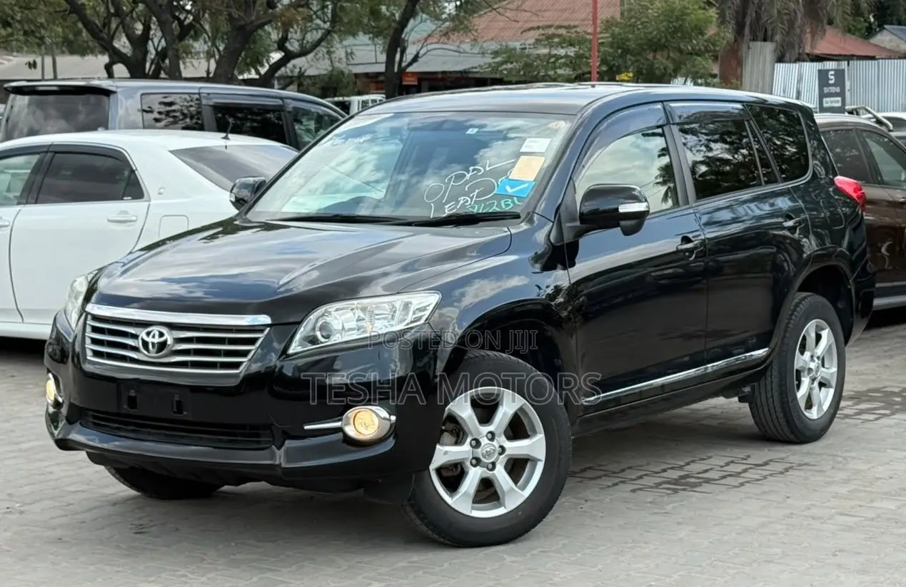 Toyota Vanguard 2010 Black